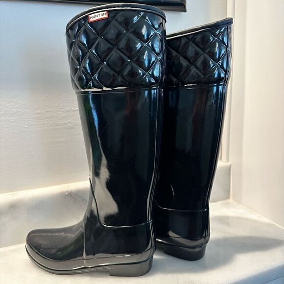 Hunter Rigley Quilted Glossy Tall Rubber Rain Boots Black Size 6 - Picture 3 of 5